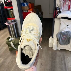 Adidas Cream and Gold Running Shoes